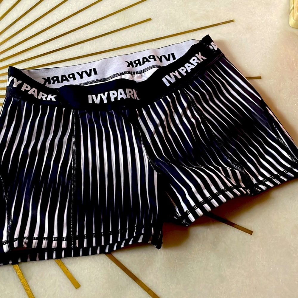 Ivy Park shorties
